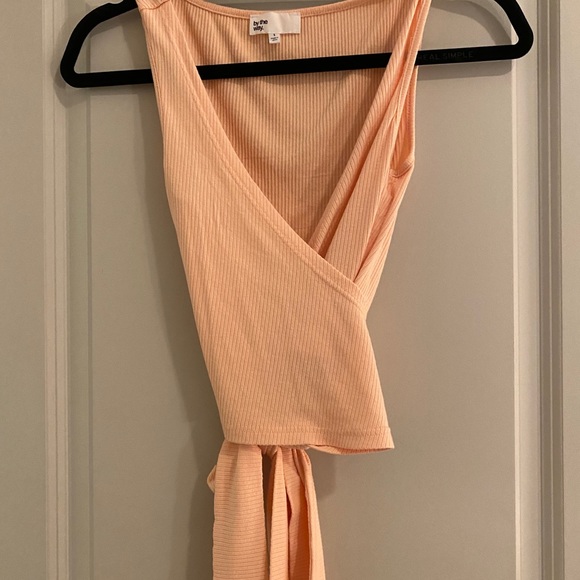 By The Way Peach side tie tank - Picture 1 of 4